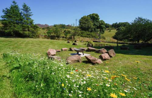 Lavender Retreat with Private Hot Tub - Photo 21