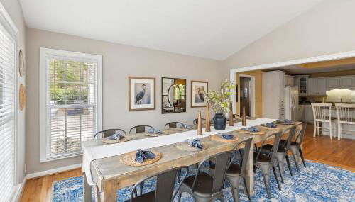 Exquisite 5-BR Estate on 7 Acres with Private Pond - Foto 5