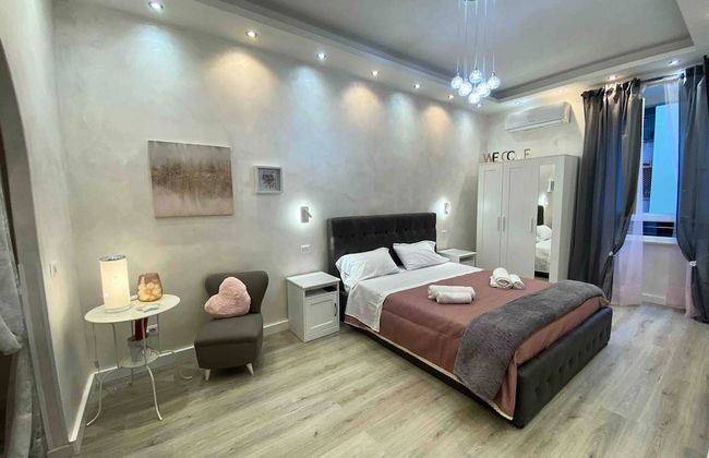 Apartment Near the Colosseum With Metro Line A a 2-minute Walk Away - Foto 1