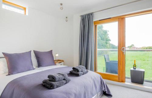 King Bed Joy Lane, Chichester near Goodwood - Foto 21