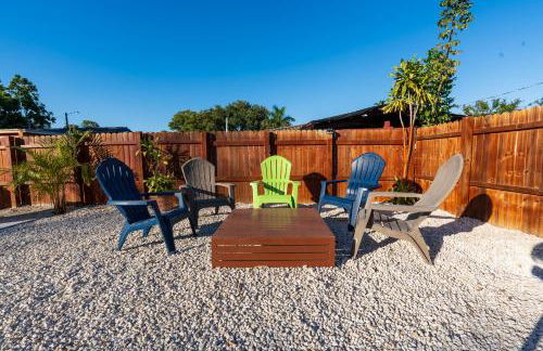 Yellow Door Oasis airport, cruise port and beach close-by - Foto 17