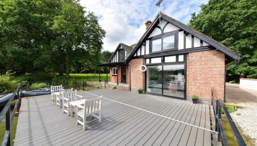 The Boathouse - Photo 5