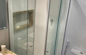 Prainha com roupa de cama e banho - Foto 38