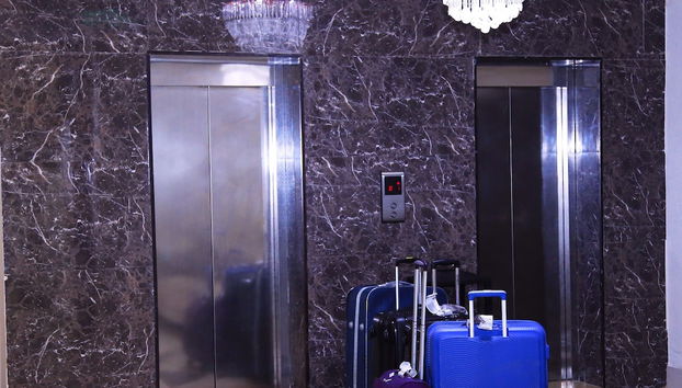 Skylight Apartments - Photo 2, Interior entrance