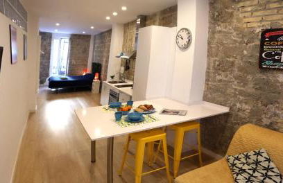 Loft independiente con Piscina compartida en Centro de Valencia - Photo 59