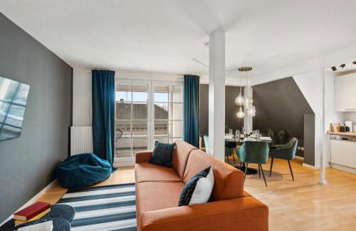 maremar - Design-Maisonette am Holzmarkt - Luxus Boxspringbetten - Arbeitsplatz - Loggia - Foto 1