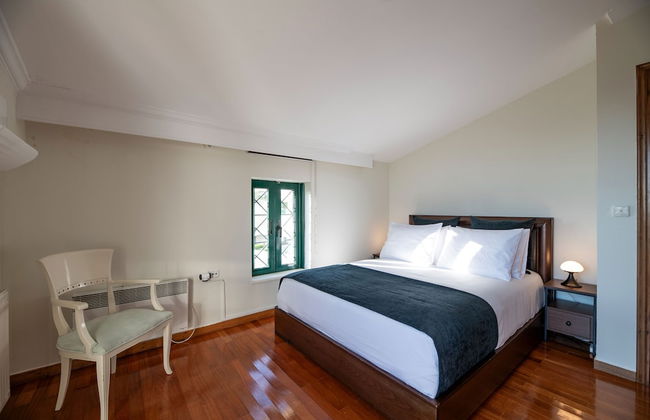 Vouliagmeni Athenian Riviera Villa - Photo 16