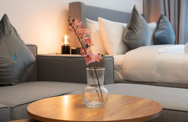 Spacious Studio in Oasis 714 - Photo 8