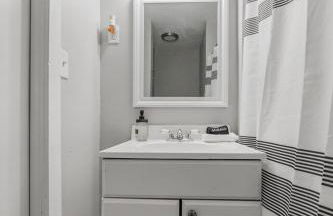 King Bed 2 TVs Fast Wifi Pet Friendly! - Foto 19