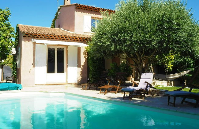 Holiday Home in Pertuis With Private Pool - Foto 1