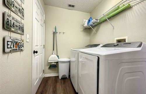 HOUSE 4 Bdr Eco ThematicSaltwater PoolGame Room - Photo 40