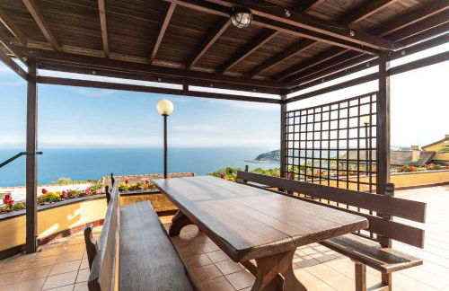 "Villa dei Poeti" piscina e vista mare mozzafiato - Foto 3