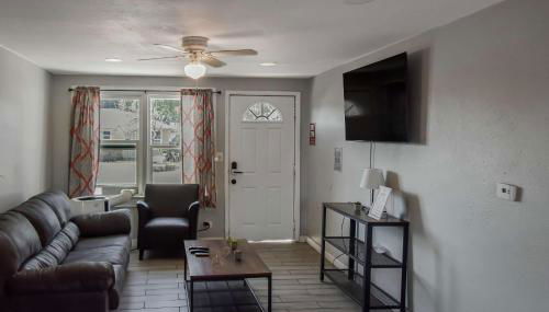 Great Updated King Bed Near Denver Sports field and concerts - Foto 2