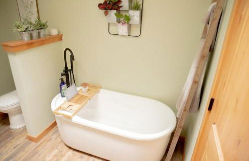 Tony's Riverside Oasis - Foto 8