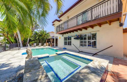 Pool and Home Theater Lighthouse Point Home! - Foto 27