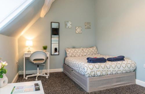 Airfield Manor - Photo 49