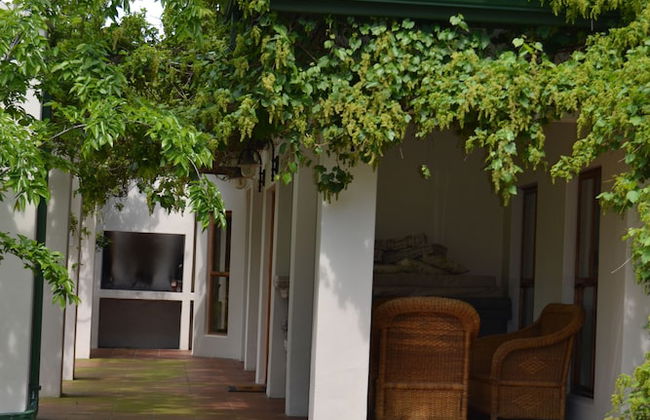 Berluda Farmhouse & Cottages - Photo 80