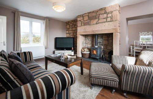 The Gate Lodge - Hot Tub 1 bedroom, log burner - Photo 13