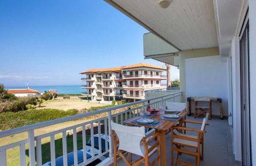 Calypso beach front apartment - Foto 43