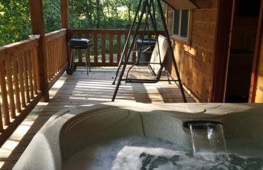 The Frontier - An Amish Built Deluxe Cabin - Foto 11