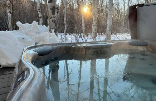 25-Bed, Amenity-Rich Estate in a Private Forest - Foto 1