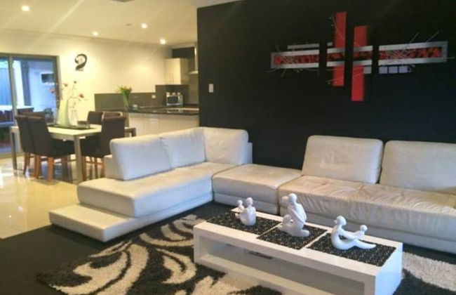 Hollywood Tree House - Photo 7