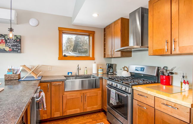 Lakeshore Vermont - Photo 35