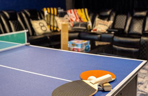 Luxury Tampa Home with Game Room and Theater - Foto 29