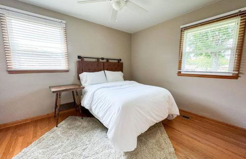 Room For the Family - Large Yard - Gallatin Stays - Foto 15