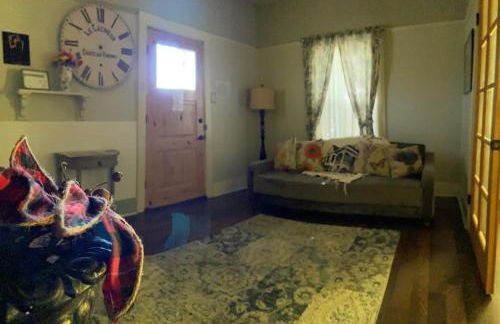 IreneHouse Victorian INN - Photo 5