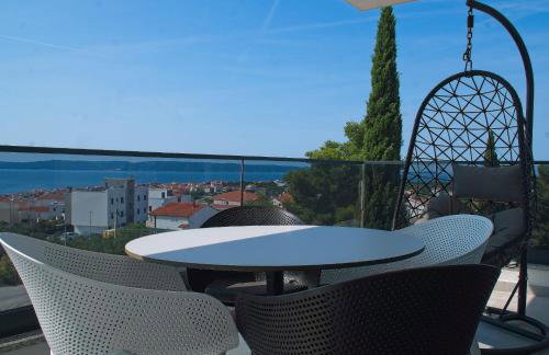 Apartment Ivano with pool & jacuzzi - Photo 3