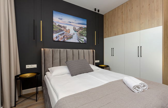 Warsaw Apartment Szajnowicza by Renters - Photo 2