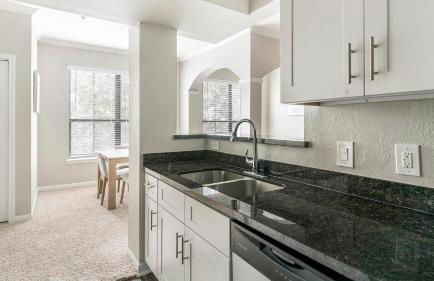 Landing Stylish 2BD Pool Gym - Foto 29