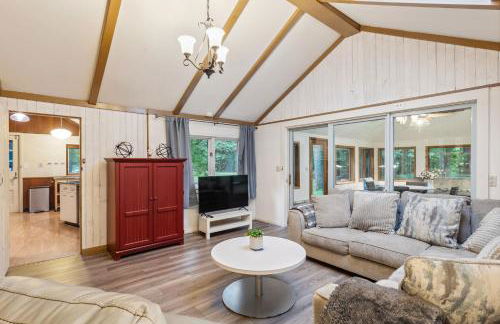 Log Cabin - Natures Oasis - Fire Pit & Gazebo - Foto 14