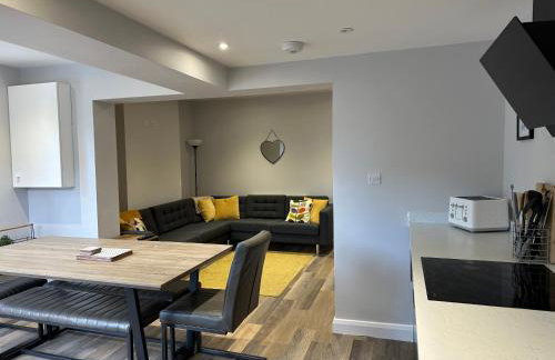 Homely house at the foot of Snowdonia - Photo 8