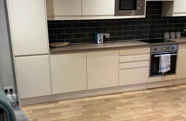 Kezbah2 22 the square centre of Dalston village - Photo 2