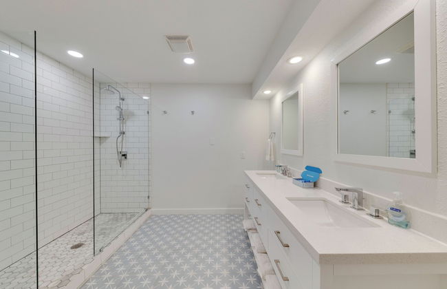 Beach House 2 on Lake LBJ - Sleeps 24 - Foto 21