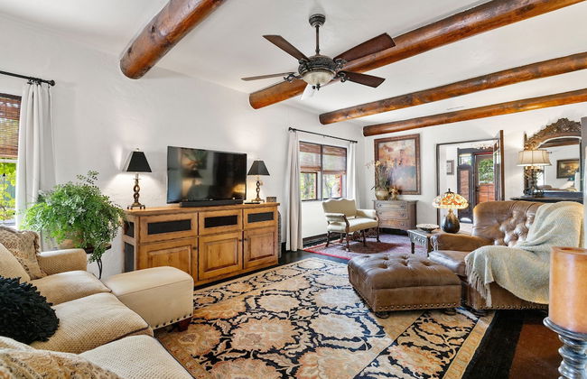 Rock House Haven Retreat - Photo 14