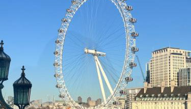 Hyde Park,3 min walk,Family home! 2 Bedrooms & 2 Bathrooms Apartment! Fantastic Location - Foto 2