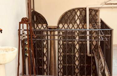 Historic design house near aquarium - Foto 12