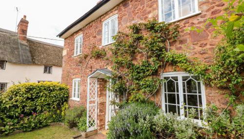 Vine Cottage - Photo 3