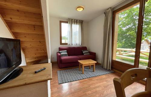 Chalet lumineux 3 pièces, 4 pers, proche remontées et pistes, balcon, parking, wifi gratuit - FR-1-525-270 - Photo 6