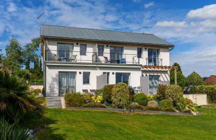 La Villa Perchée, Appartements Élégants, sauna Privé, sport, terrasses et Vue Panoramique, Parking protégé, proche PARIS - Foto 2