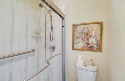 Furnished Porch and Gas Grill Lakeside Cottage Stay - Foto 18