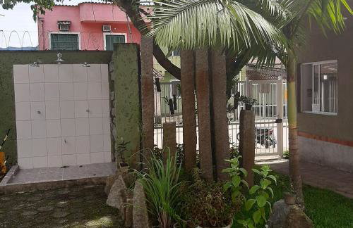 APTO PERTINHO DA PRAIA Internet 500mb e 3 Tvs 2 Quartos TV a cabo Estacionamento Tudo Perto - Foto 20