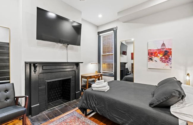 Spacious Exclusive DC Logan Circle Townhouse - Photo 13