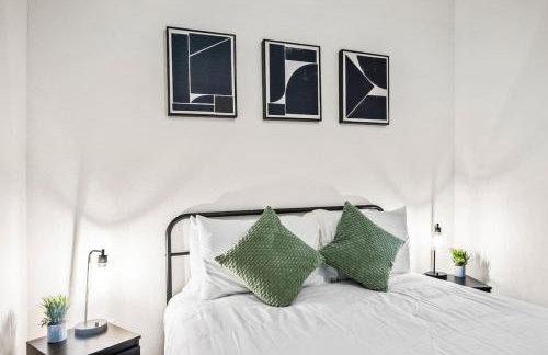 Luxurious New Unit 1Bd1Ba Pool, Golf Sim - Foto 11