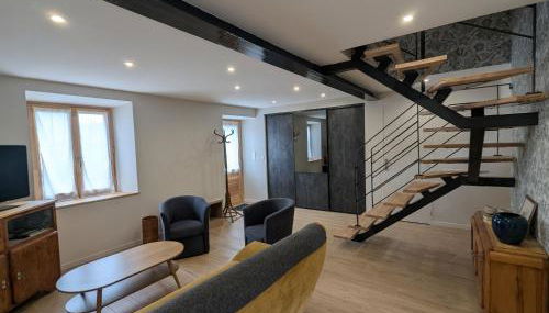 Maison rénovée avec terrasse et balcon à Polignac - FR-1-582-539 - Foto 4