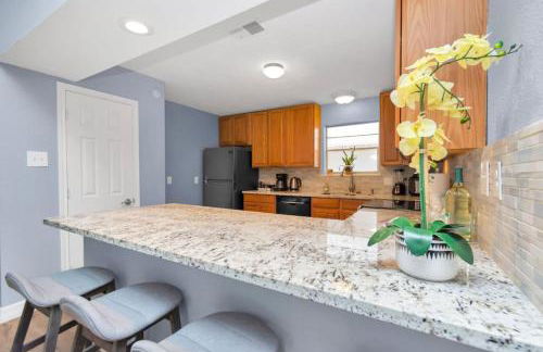 H Town Hideout SLPS 10 KingBD Fire Pit - Foto 47