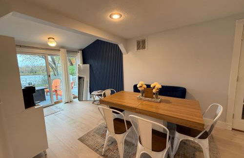 Cozy Waterfront Cottage - Sleeps 4 - Foto 10